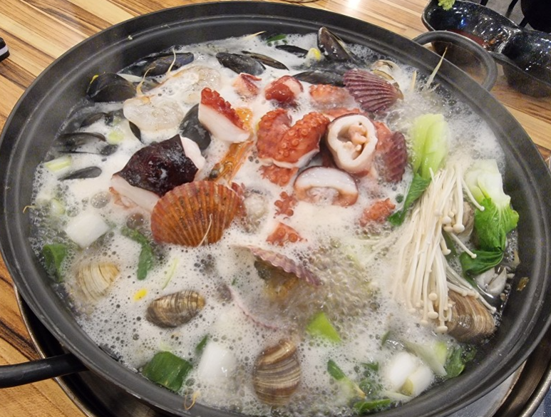 바다상회해물칼국수 이미지