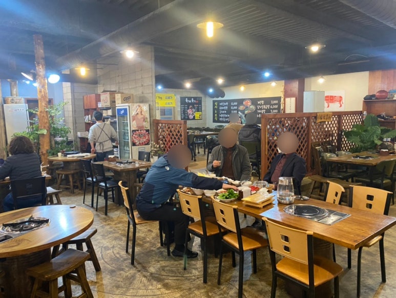 육학년 육반 이미지