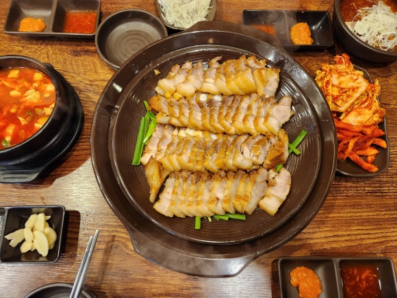 장수 족발보쌈 이미지