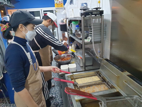 닭강정공방 양산범어점 이미지