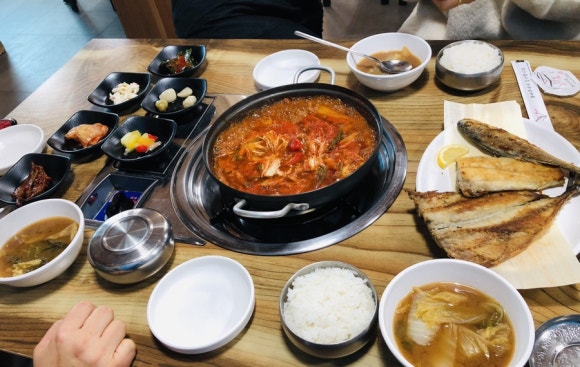 부산아지매생선구이 이미지