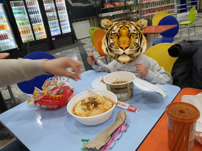 성화구내식당 이미지