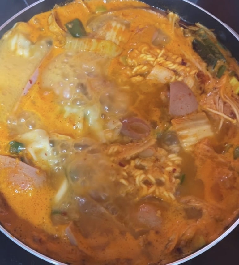 명랑부대찌개범어점 이미지