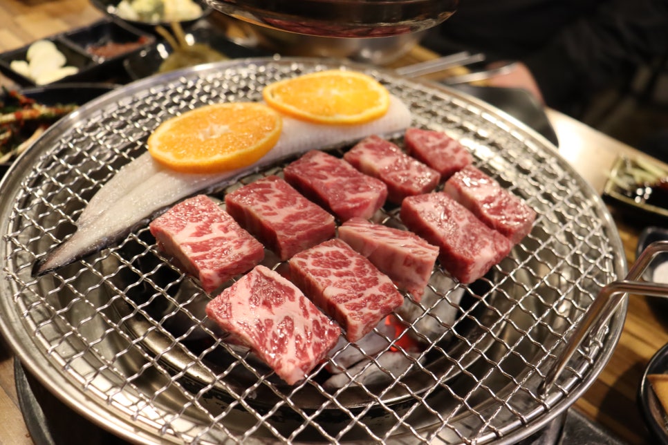 천지연숯화로구이 이미지