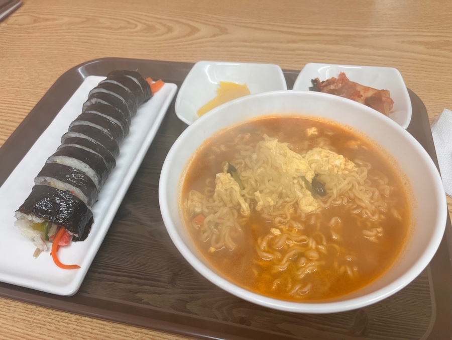 보보세자매김밥 이미지