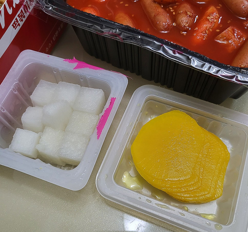 태리로제떡볶이앤닭강정 이미지