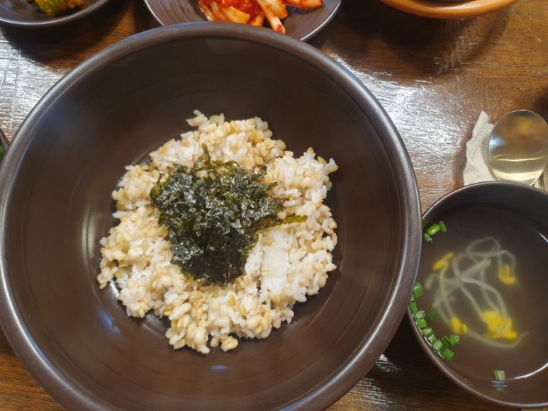 옥이보리밥 이미지