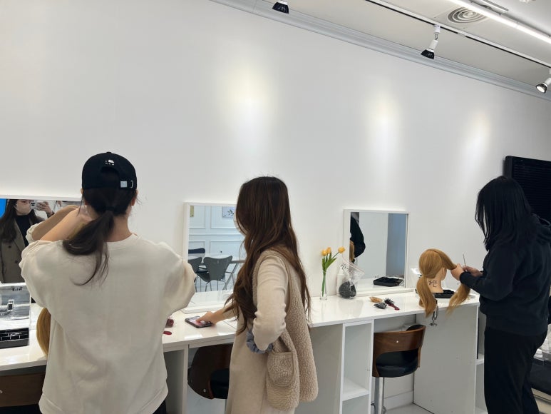 머리꾸밈새미용실 이미지