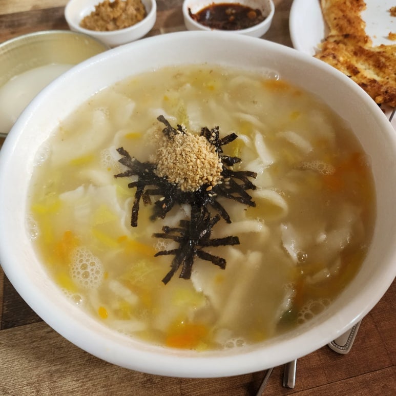불로손칼국수 이미지