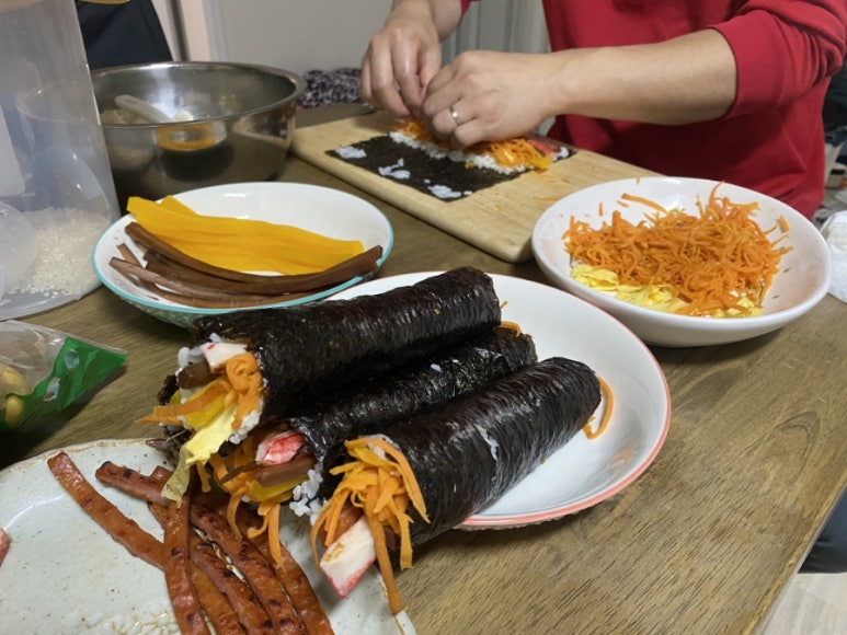 두손김밥 이미지