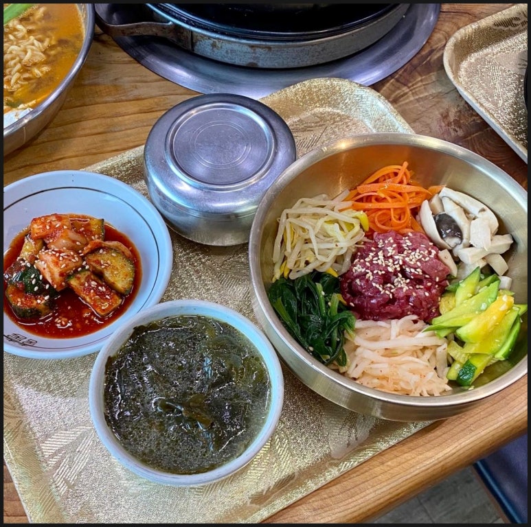 우송한우국밥 이미지