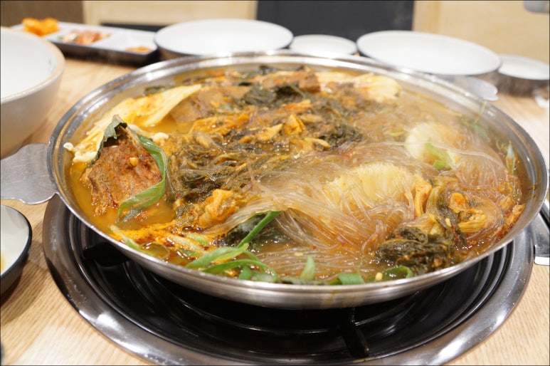 맛나감자탕 이미지