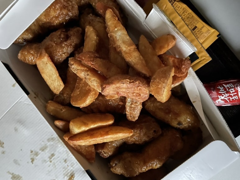 교촌치킨신이문점 이미지