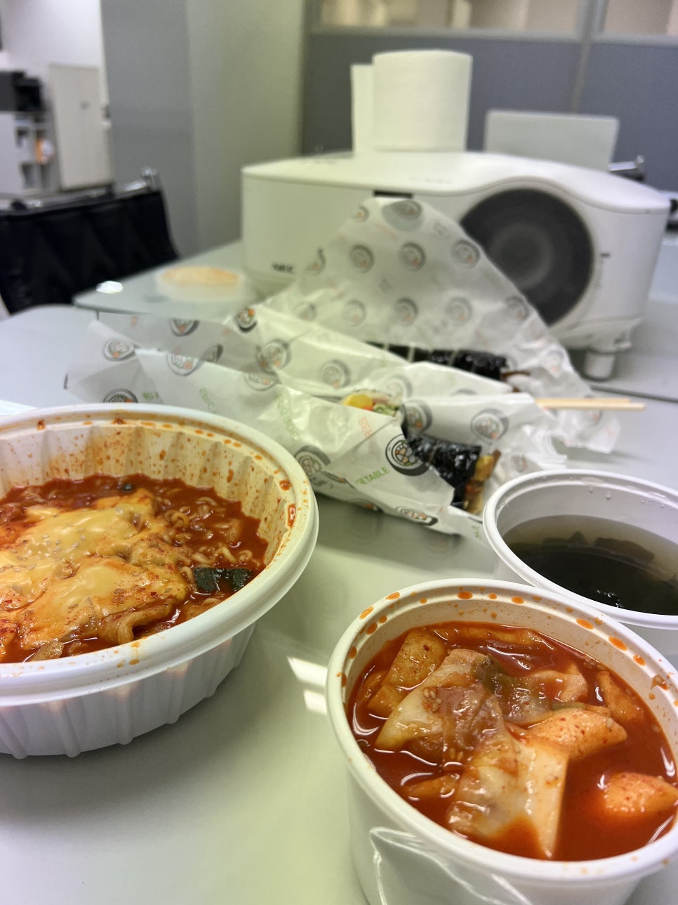 얌얌김밥 이미지
