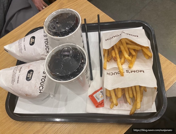 맘스터치천안성성점 이미지