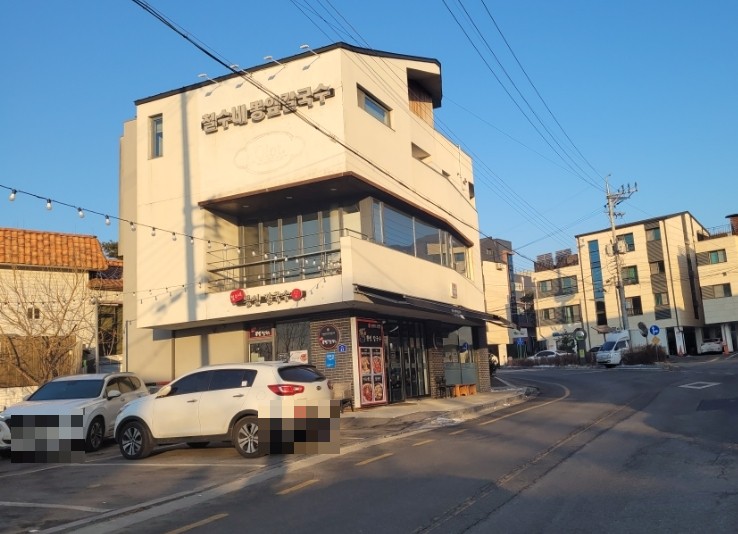 삐뚤이칼국수 이미지
