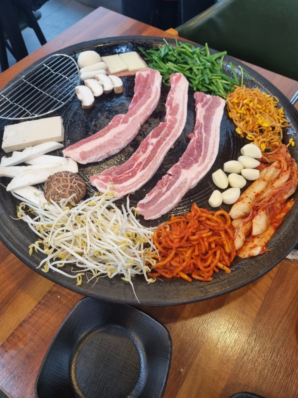 짱구네왕뚜껑삼겹살 이미지