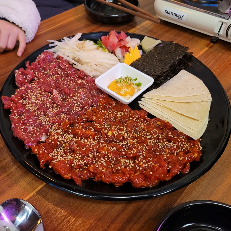 산적육회 이미지