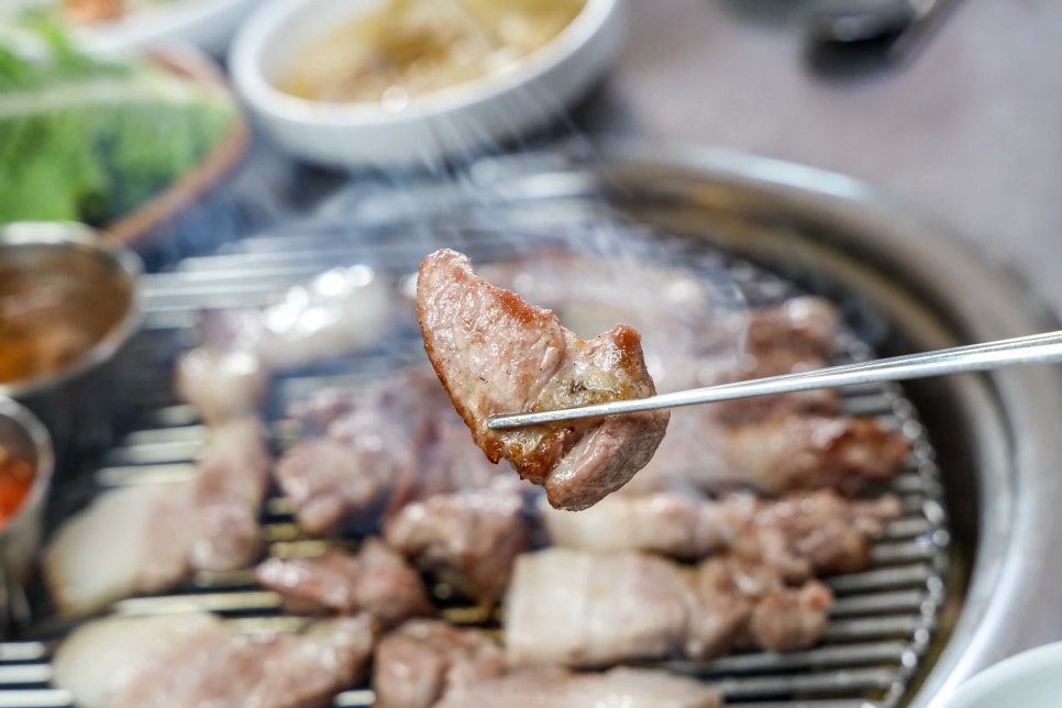 두툼한고기돈돼지 이미지
