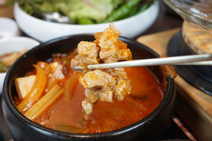 고부돈솥뚜껑구이 이미지