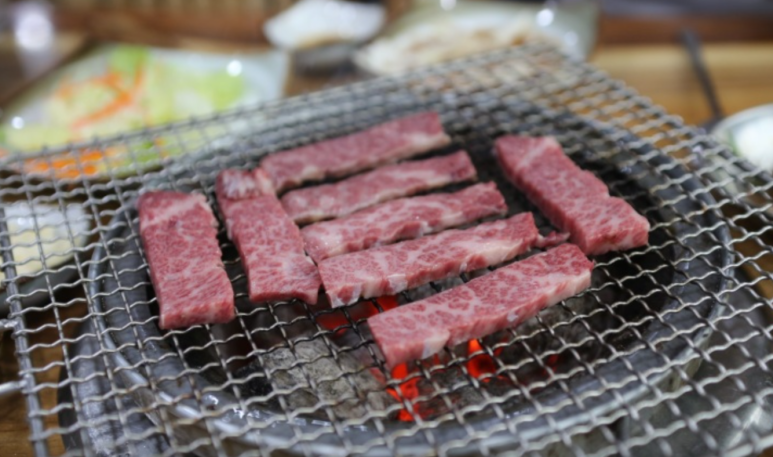 (주)한우촌 이미지