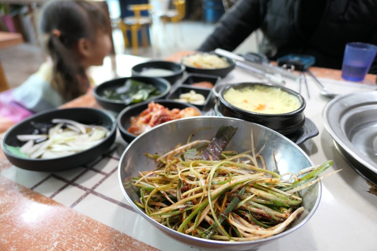꿀꾸리뒷고기 이미지