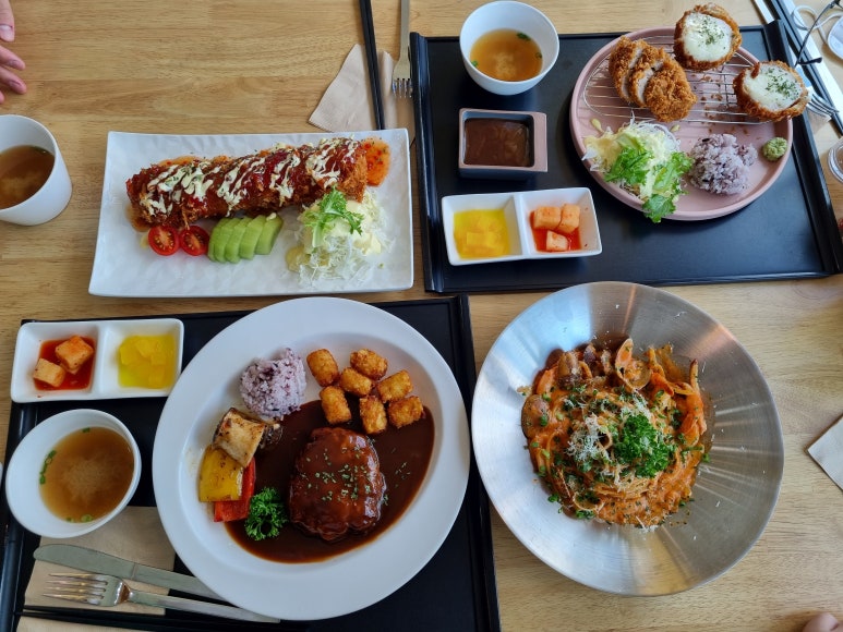 한탄강어탕국수 이미지
