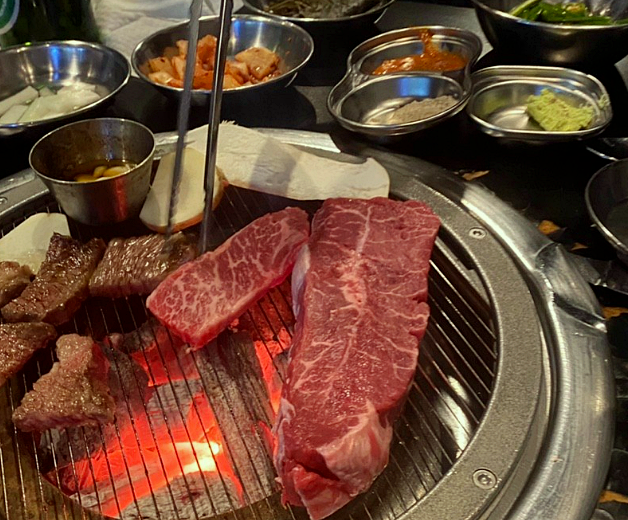 검은소새끼 이미지