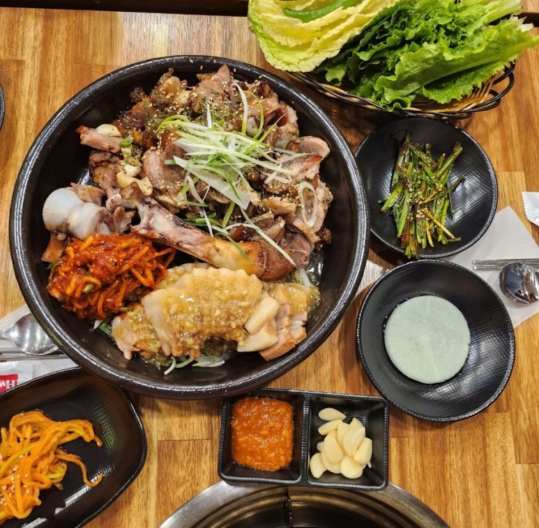참숯에구운족발의전설 이미지