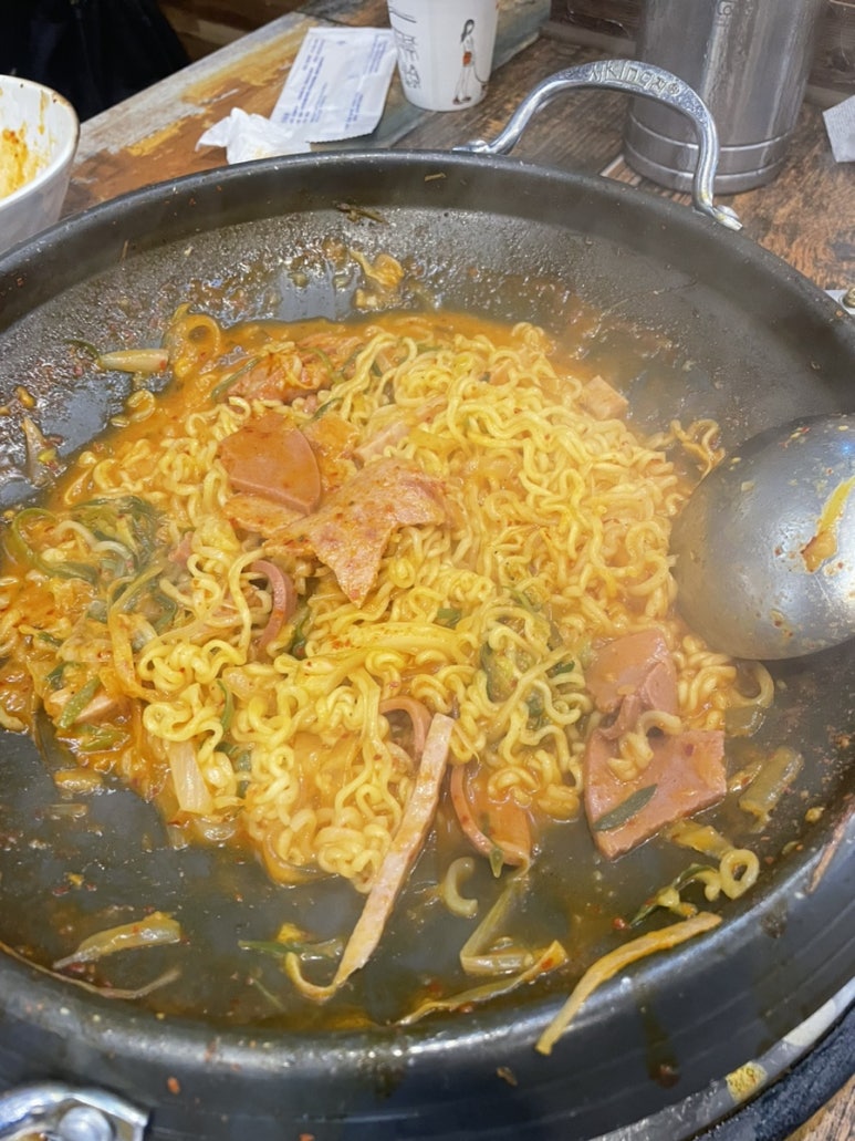 빅쭌부대찌개 이미지
