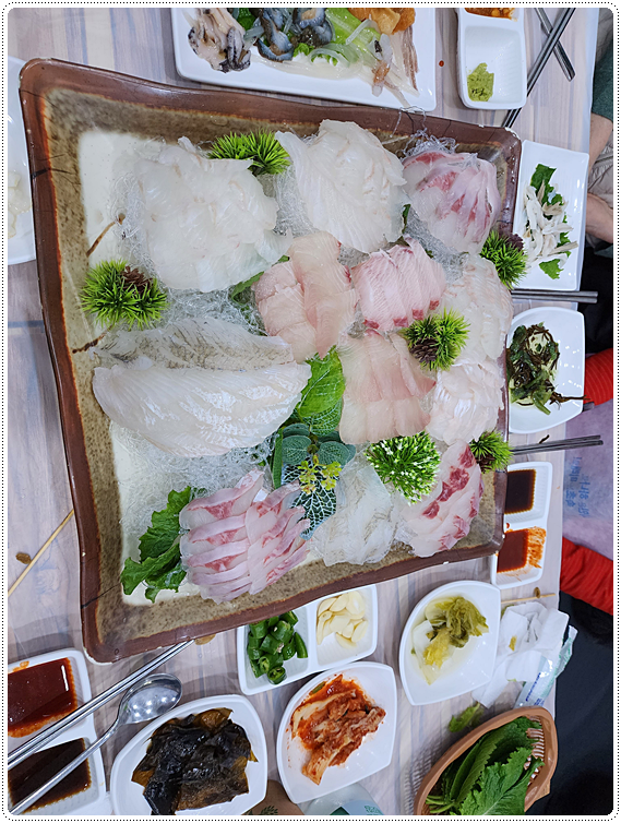 부부활어회센터 이미지