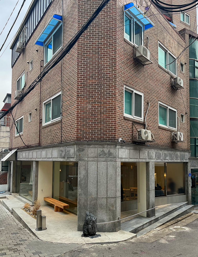 에움(aeum) 이미지