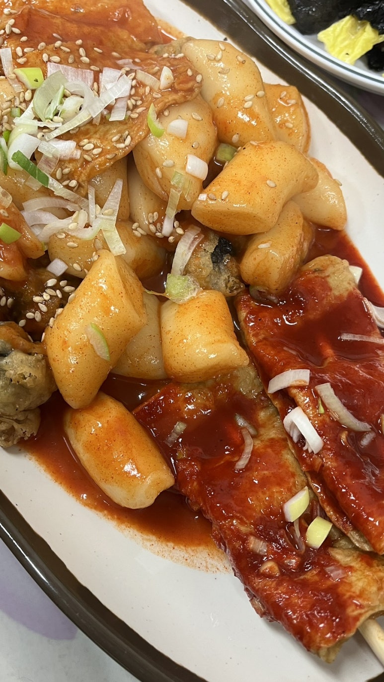 날으는떡볶이 이미지