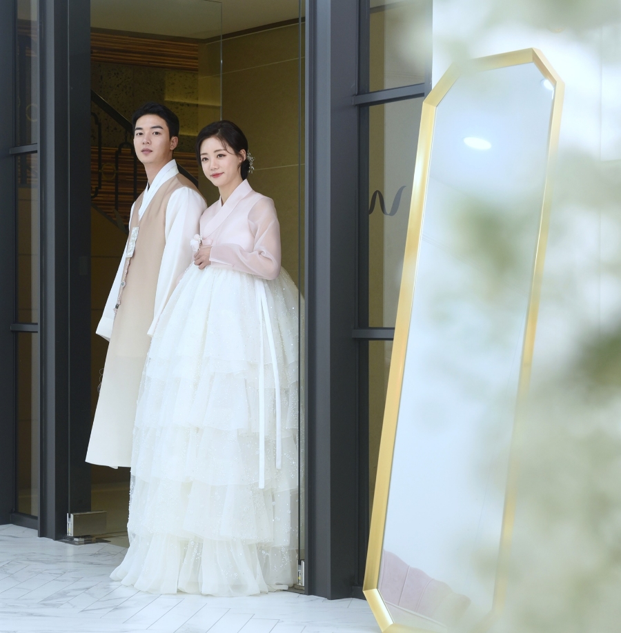 테힐라한복대여맞춤 이미지