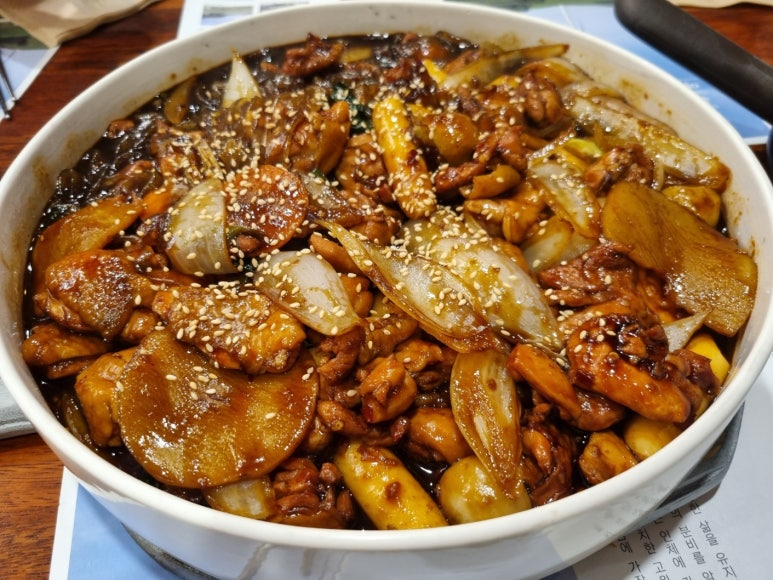 일미리금계찜닭 이미지