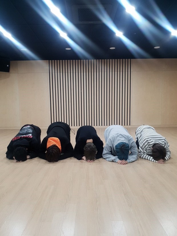 더시작 이미지
