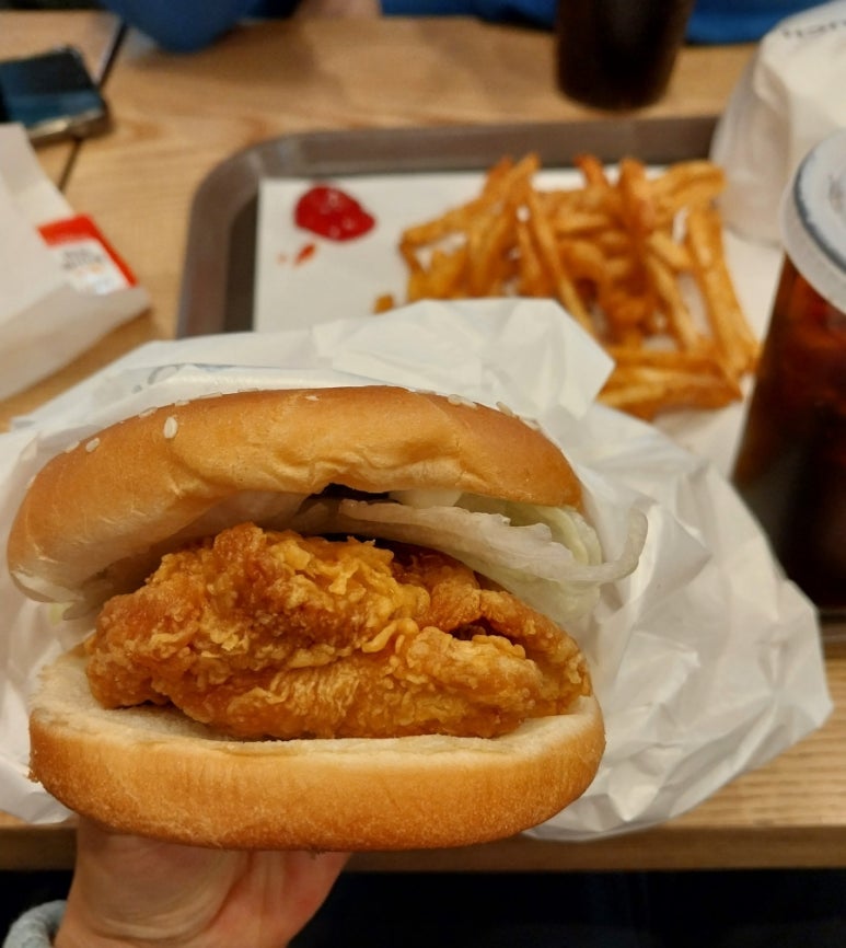 맘스터치소하 이미지