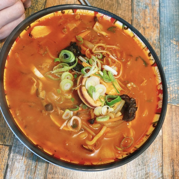 외동밀면 이미지