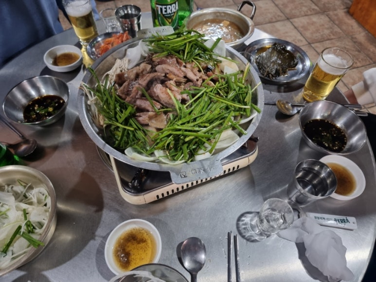 황소돌곱창구이 이미지