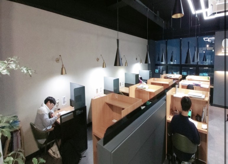 일취월장스터디카페 이미지