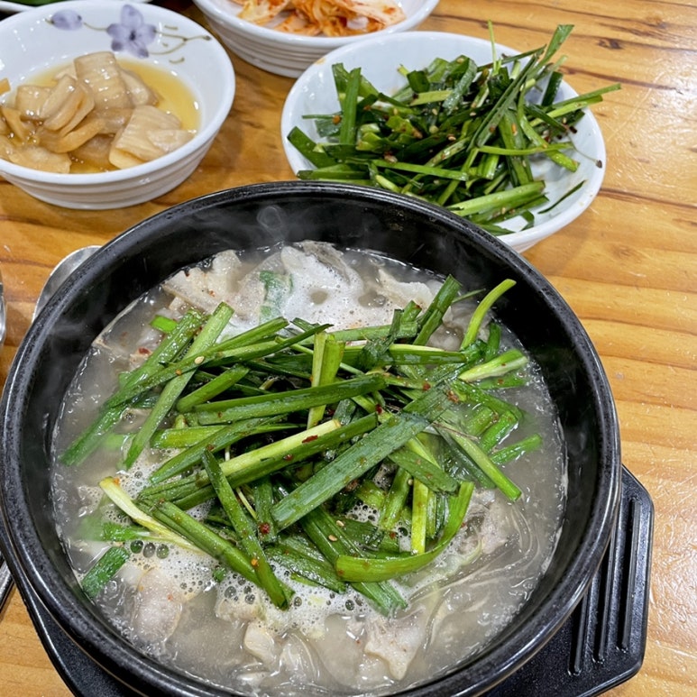 신돈값하는 국밥집 이미지