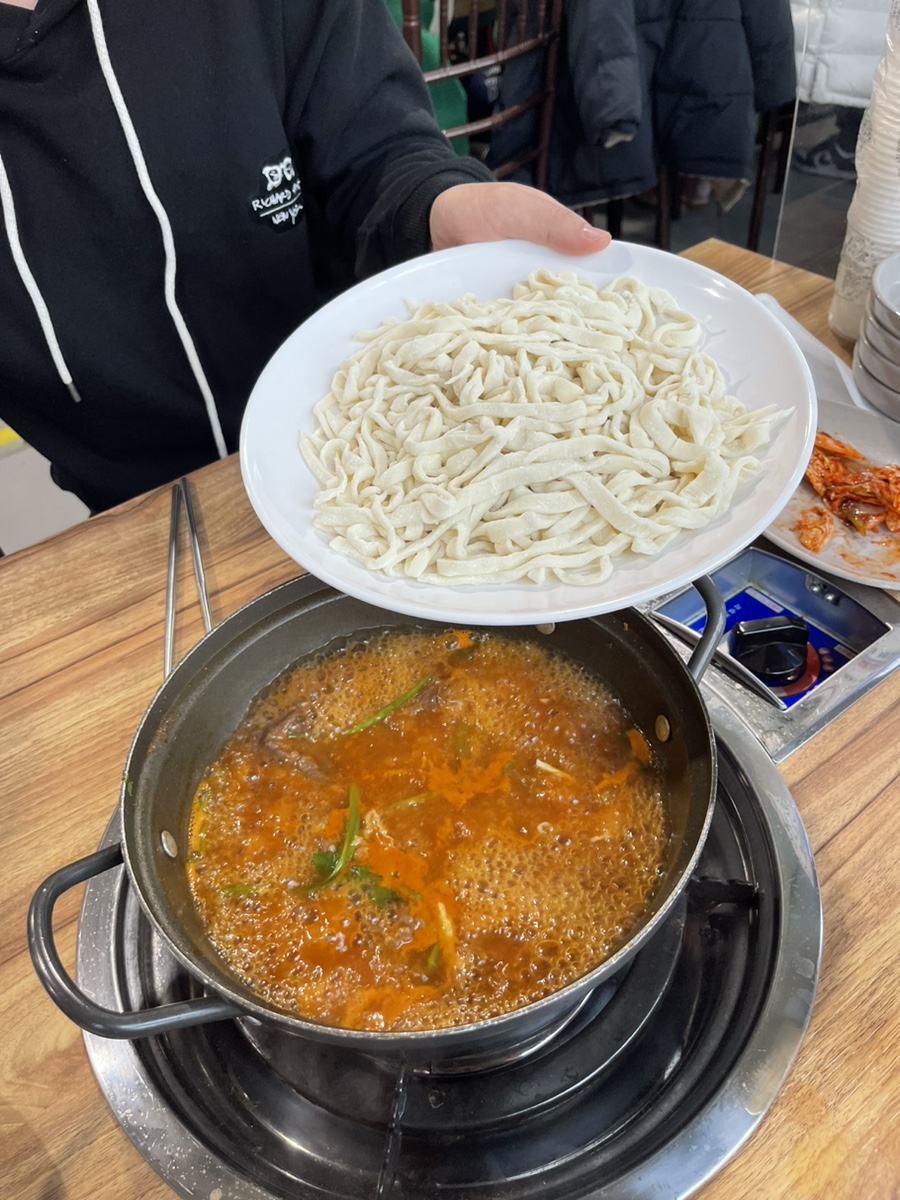 파주심학산밀가마칼국수 이미지