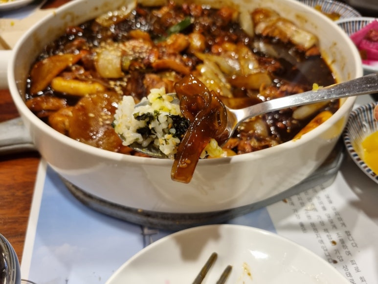 일미리금계찜닭 이미지