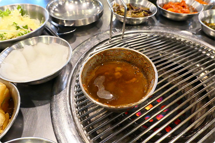 돼지홀릭 이미지
