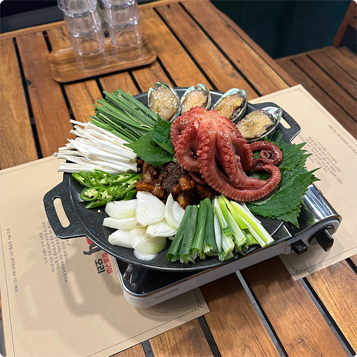 산방산흑돼지 이미지