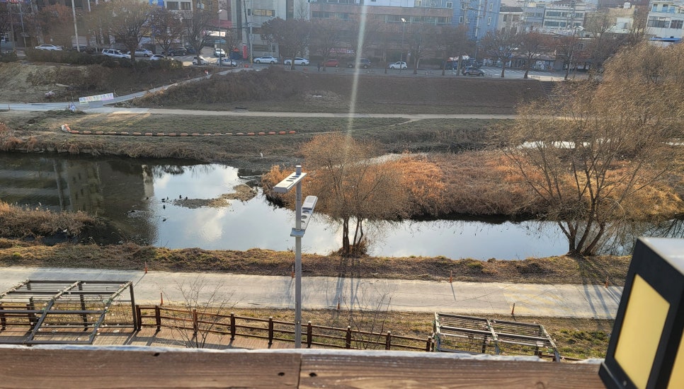 작은창큰풍경협동조합 이미지