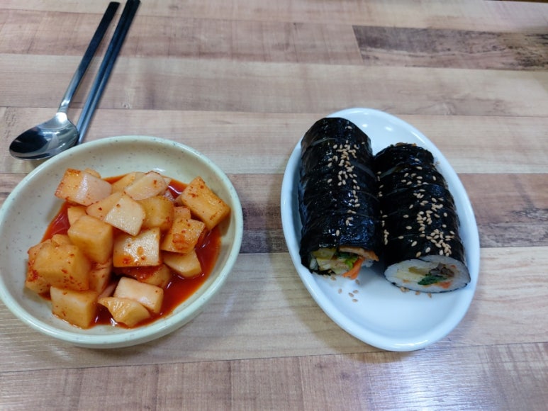 이모칼국수 이미지