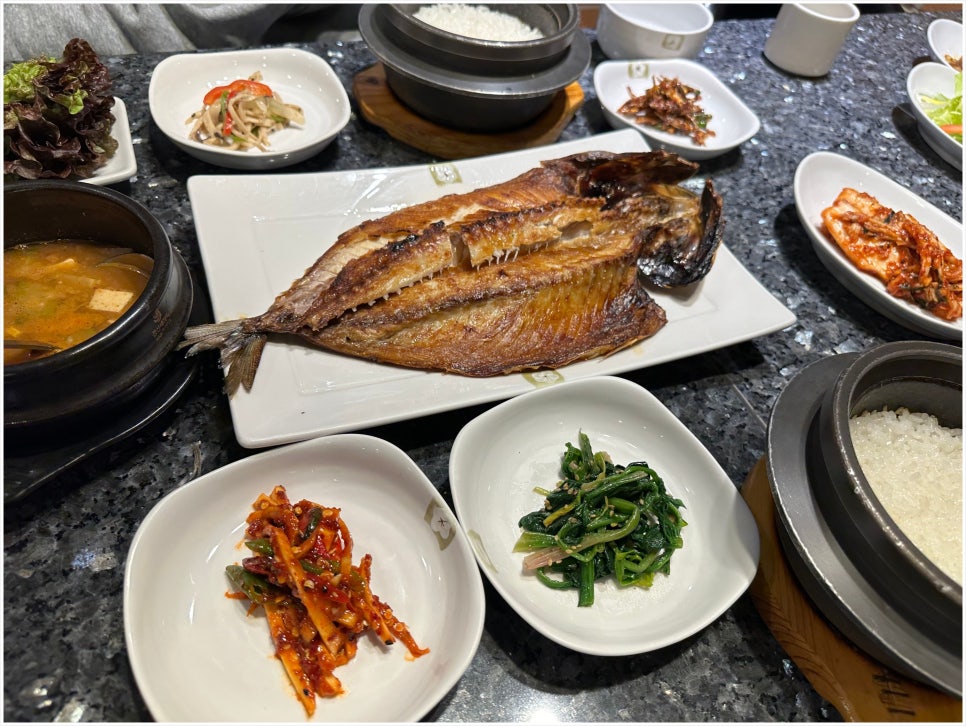 카페앤드레스토랑 이미지