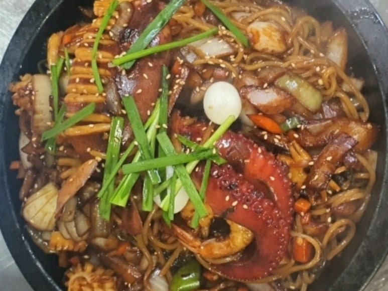 짜장이랑짬뽕이랑 이미지