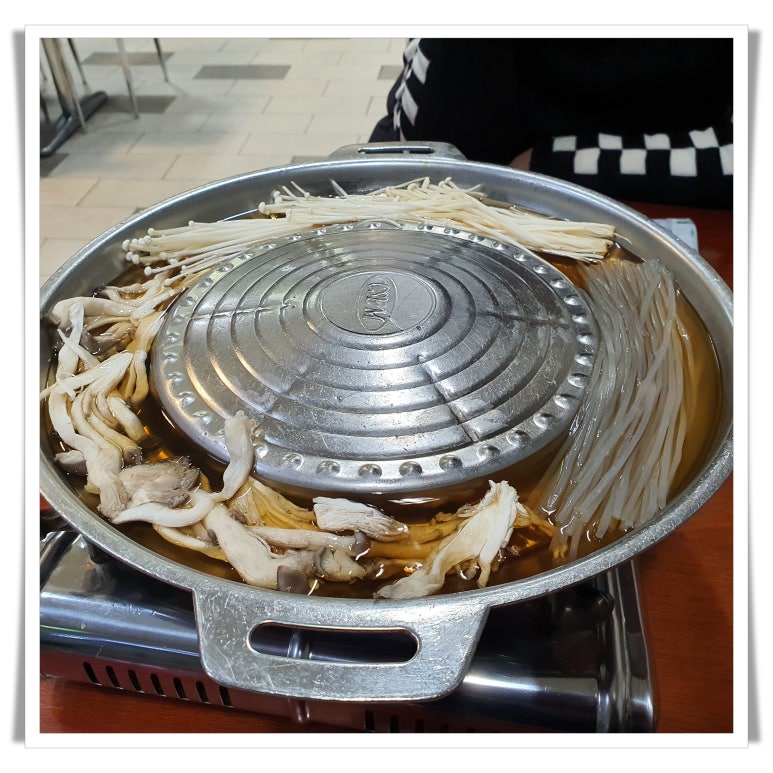 함흥냉면명동칼국수 이미지